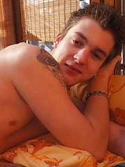 Gay Fuck Pics at CockyPics